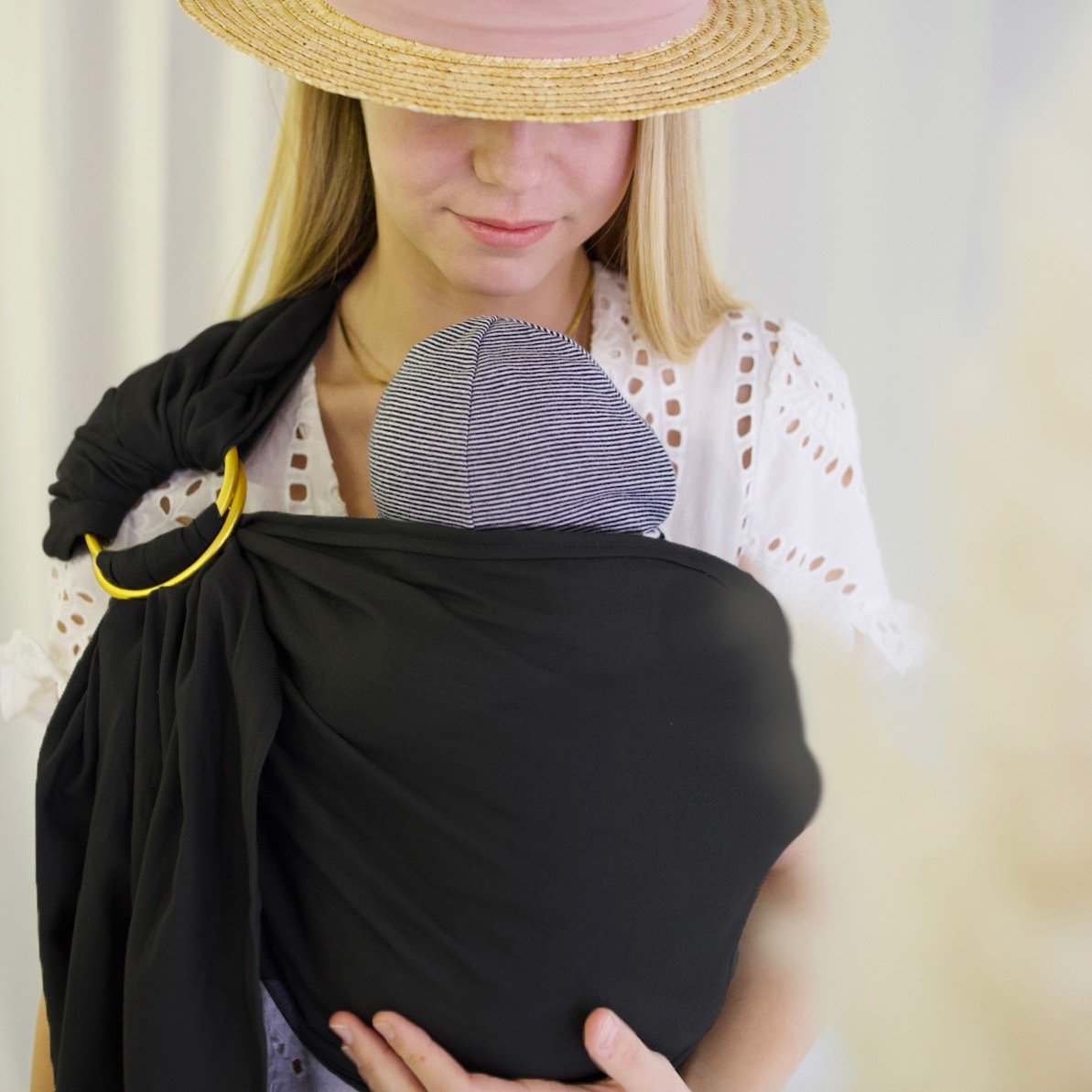 Sling De Portage Bebe Nouveau Ne En Echarpe Physiologique Sur Le Dos Suisse Sling De Portage Bebe Nouveau Ne En Echarpe Physiologique Sur Le Dos Suisse