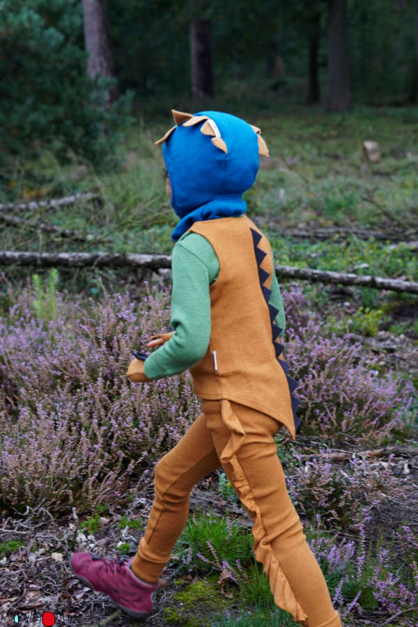Le leggins manymonths en laine mérinos pour tenir chaud à bébé tout l'hiver! Idéal pour le portage, le ski, le vélo et les balades. Achat en Suisse sur jeteporte