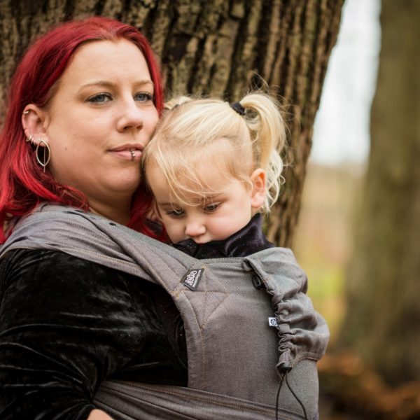 Porte_bébé_nekoslings_baby_toodler_mei_tai_clip_physiologique_porter_bébé_devant_dos_suisse_achat_portage (4)