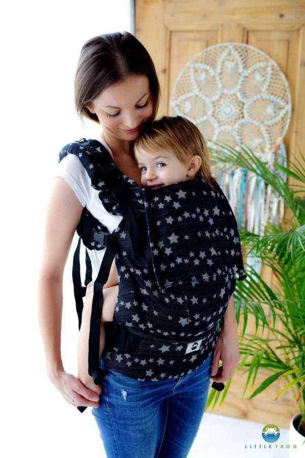 Le porte-bébé pour porter votre enfant qui grandit. Dès 1 an, il vous permettra de vous balader, faire des randonnée avec votre bébé! Evolutif et physiologique. Porter en toute ergonomie votre enfant.