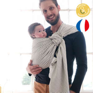 Le sling en jersey de Neobulle. Idéal pour porter des nouveau né de façon physiologique. Permet un portage adapté et ergonomique. Achat en Suisse