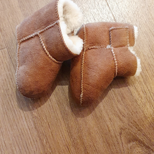 Article de seconde main de portage. Echarpe, sling et veste de très bonne qualité, à petit prix. Achat en Suisse