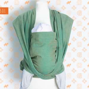 Une écharpe de portage pour porter votre nouveau né dès la naissance. Physiologique, posture de bebe respectée. Achat en Suisse