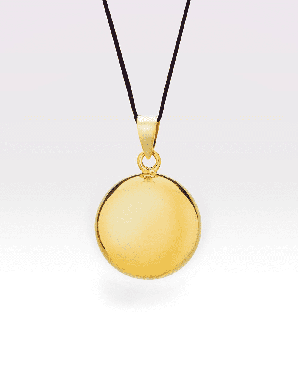 Un bola de grossesse pour accompagné votre bébé avec un doux son. CE bruit va rassurer botre bébé après la naissance. Un magnifique cadeau prenatal pour une futur maman. Un bijoux de lien entre maman et bébé. Achat en suisse sur jeteporte