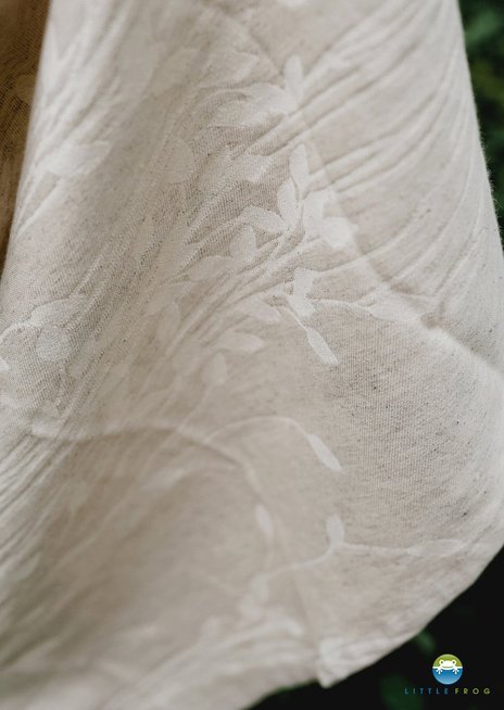 Un sling de portage pour porter votre nouveau né dès la naissance. Physiologique, posture de bebe respectée. Achat en Suisse
