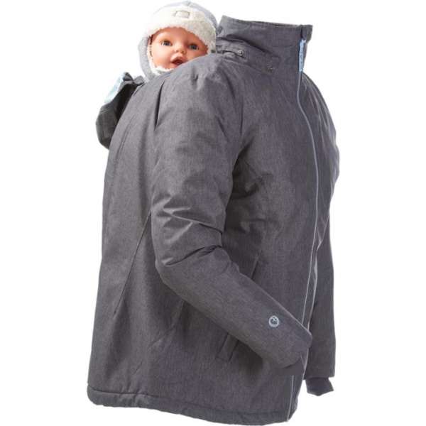 La veste de portage parka de mamlalila pour porter toute l'année. Elle fait veste de portage hiver, mais aussi entre saisons. Test et essai gratuit à Romont. Achat en suisse