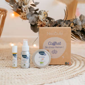 Coffret cadeaux naissance, fêtes, noël de Neobulle, les soins bio et naturel pour passer un début serein avec bébé. De fabrication française pour la grossesse et bébé.