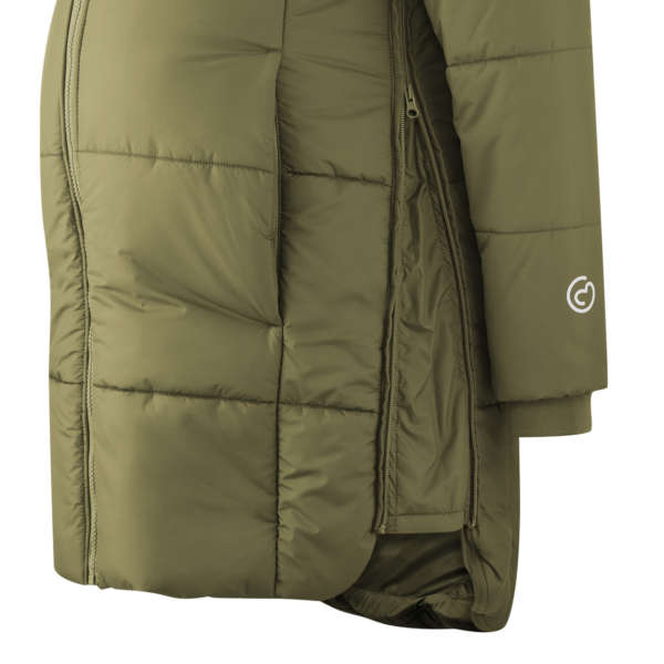 La veste de portage parka de mamlalila pour porter toute l'année. Elle fait veste de portage hiver, mais aussi entre saisons. Test et essai gratuit à Romont. Achat en suisse