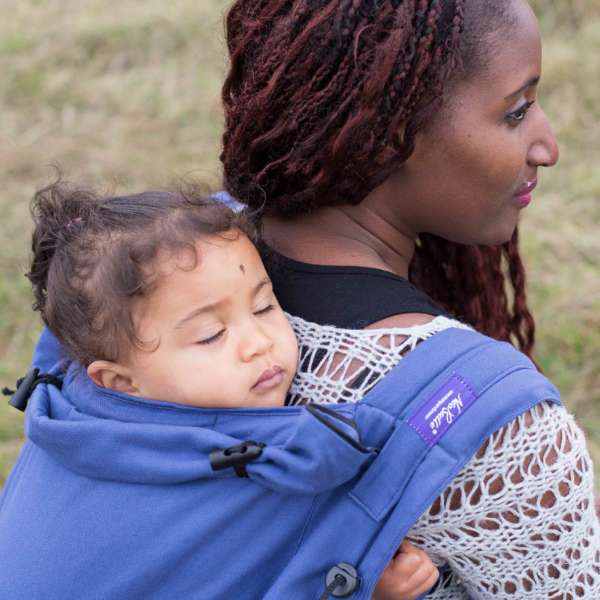 L'Evolu'bulle de Neobulle offre un confort et une sécurité en portage physiologique. Facile et rapide, idéal pour parents débutants. Conseil, test et achat en suisse. Porter dès la naissance