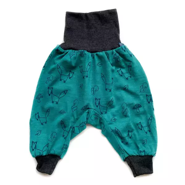 Vêtement anti UV et thermorégulateur. idéal pour l'été, mais aussi pour l'hiver. En laine et soie, durable, fabriqué en UE. Achat en Suisse à Romont et en ligne