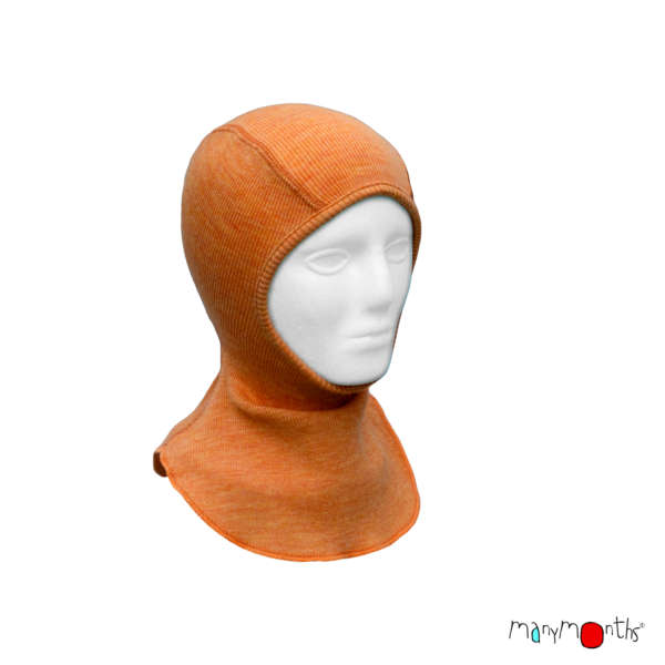 La cagoule manymonths en laine mérinos pour tenir chaud à bébé tout l'hiver! Idéal pour le portage, le ski, le vélo et les balades. Achat en Suisse sur jeteporte