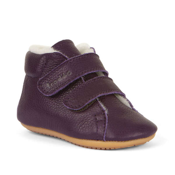 Chaussures souples 1er pas. Semelles flexibles en cuir naturel pour un bon développement du pied de l'enfant. Achat, conseils et test en suisse. Sur Vaud, Fribourg et en ligne. La boutique physiologique JeTePorte