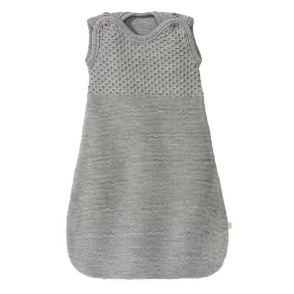 Un sac de couchage en laine mérinos. Pour des nuits au chaud pour bébé. De disana. Achat et conseils pour bien choisir vos vêtements en fibres naturelles, en suisse. Sur Jeteporte à Romont.