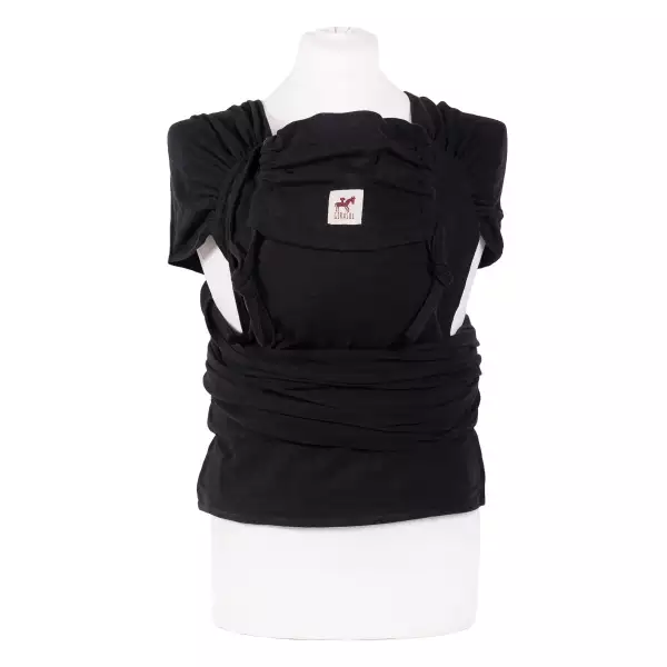 Porter son bébé dès la naissance avec le wrapmysol de Girasol. Un porte bébé physiologique et évolutif.